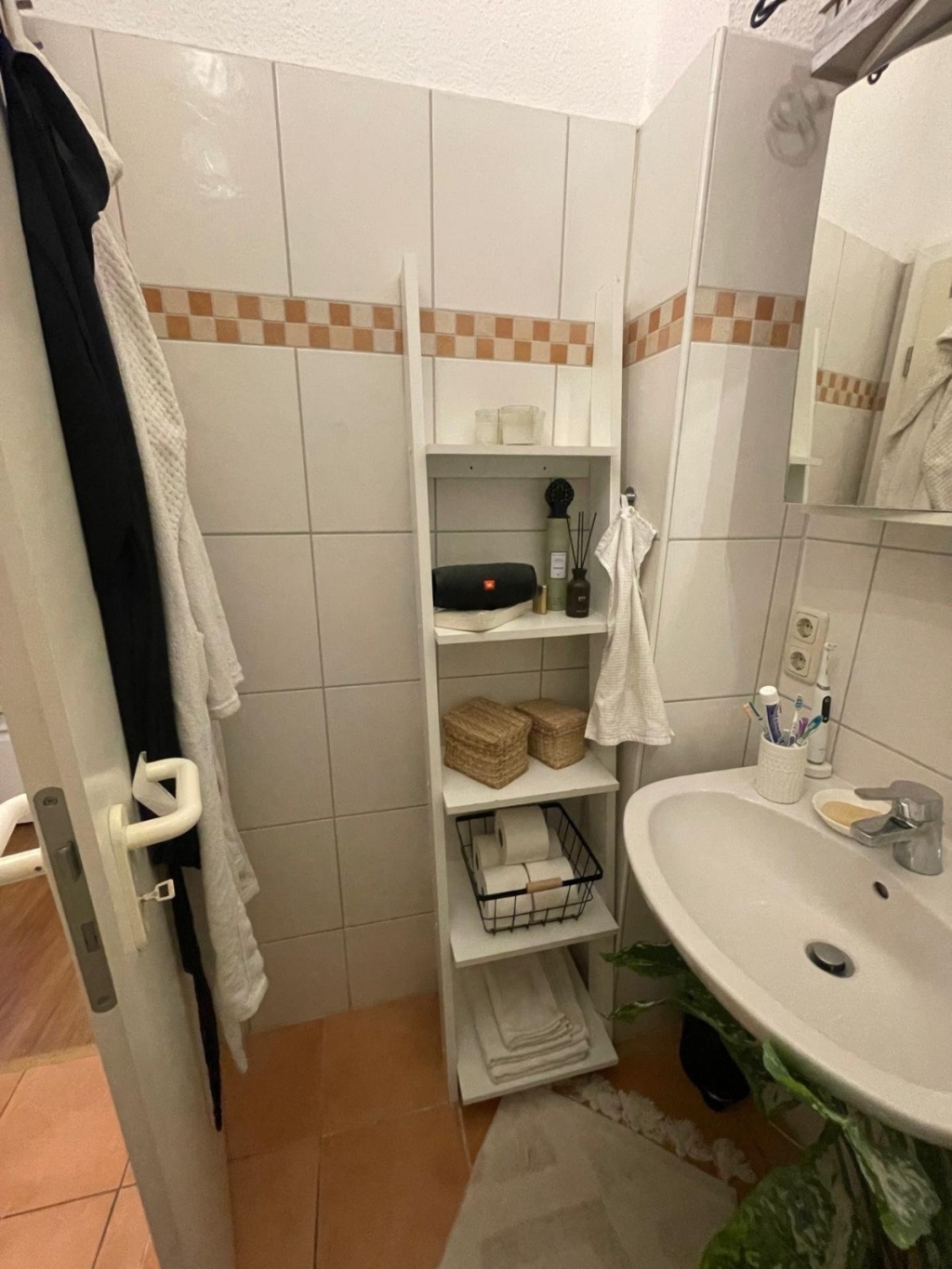 1 Zimmer Apartment 4.OG in der Altstadt – Adolfstraße, 53111 Bonn Altstadt – Vorschaubild 4