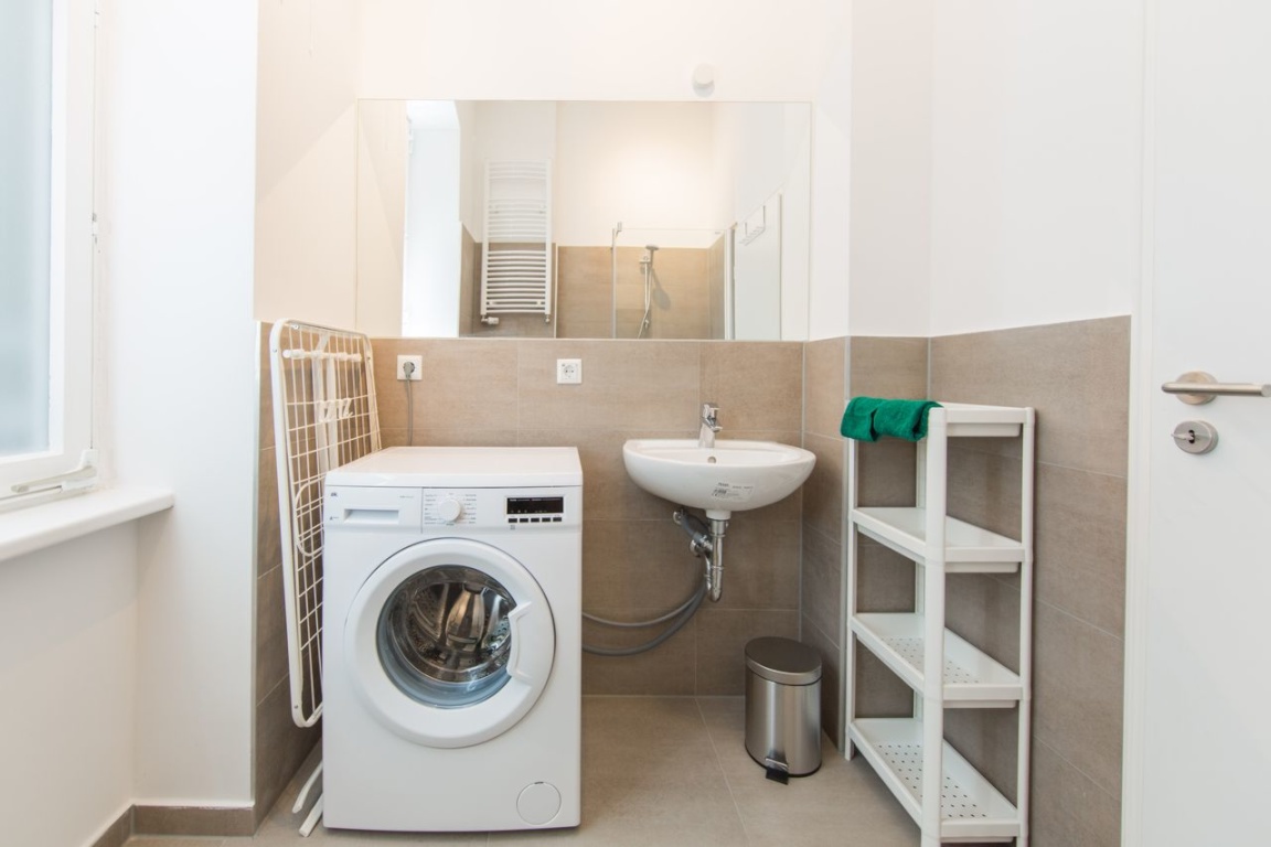 Modern möbliertes WG-Zimmer inkl. Anmeldung – Gräfestraße, 10967 Berlin Kreuzberg – Vorschaubild 8