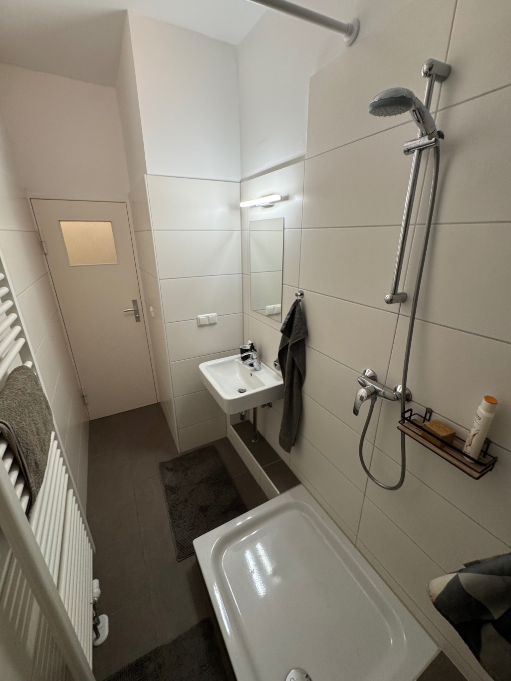 Neukölln Weserstraße - Voll möblierte & ausgestattete 56 m2 Wohnung | 28.08.–30.11. | 1.000 € – Weserstraße, 12059 Berlin Neukölln – Vorschaubild 6