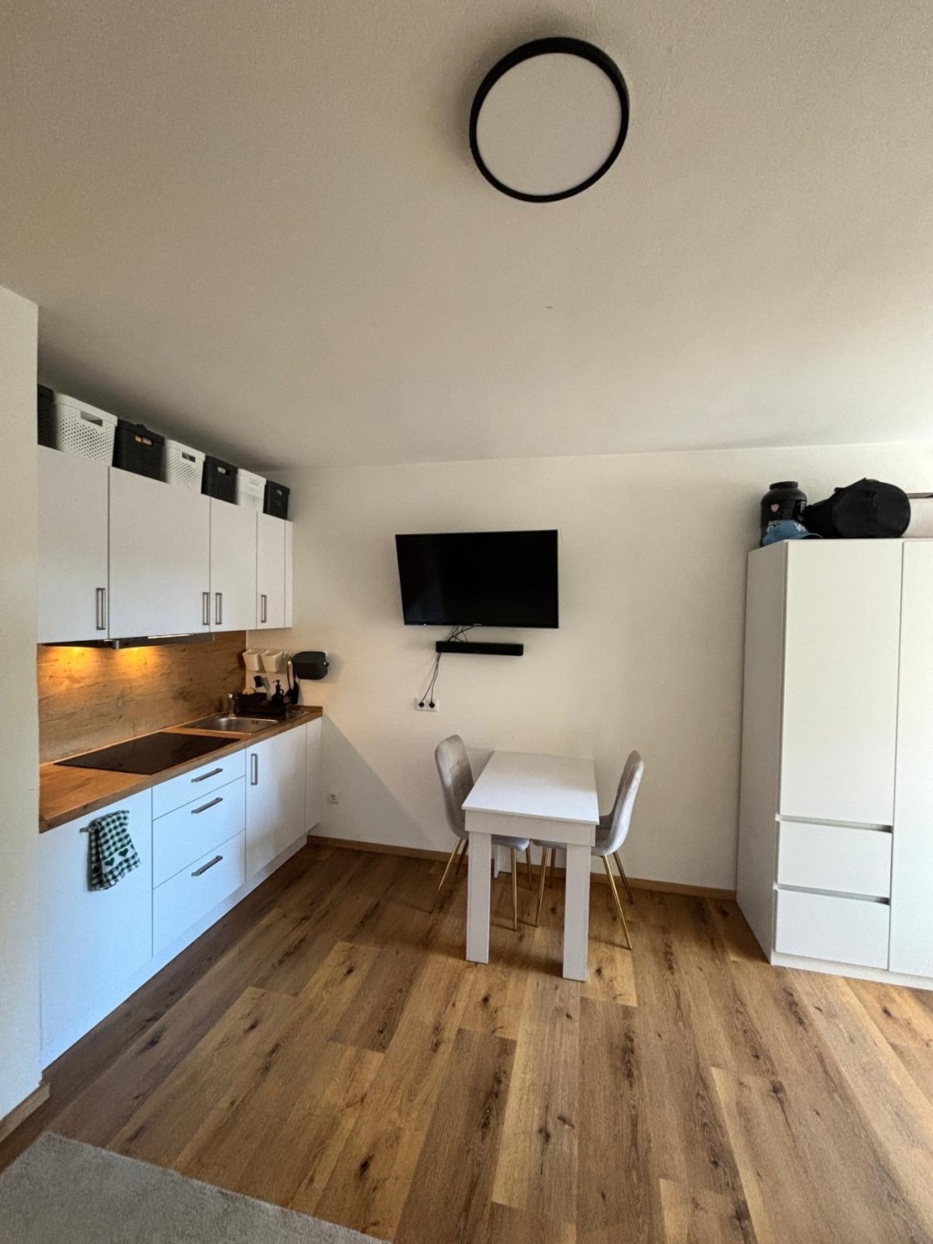 1 Room Flat Südstadt Tettnanger Straße - picture 2