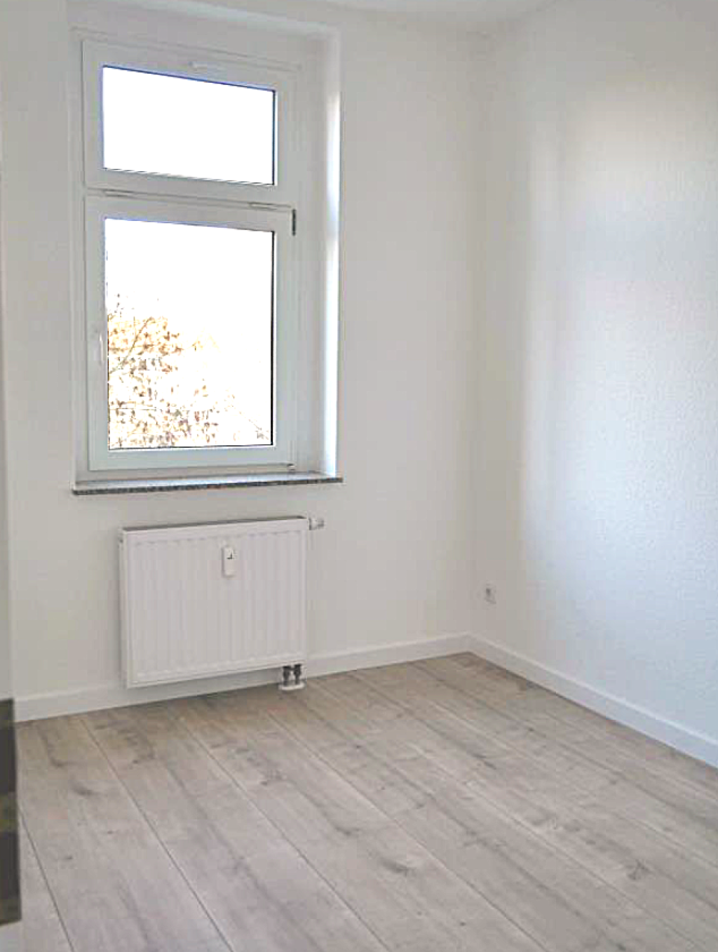 Wohnen mit Charakter: Geräumige Wohnung in Chemnitz mit EBK + SP – Beethovenstraße 13, 9130 Chemnitz Sonnenberg – Vorschaubild 11