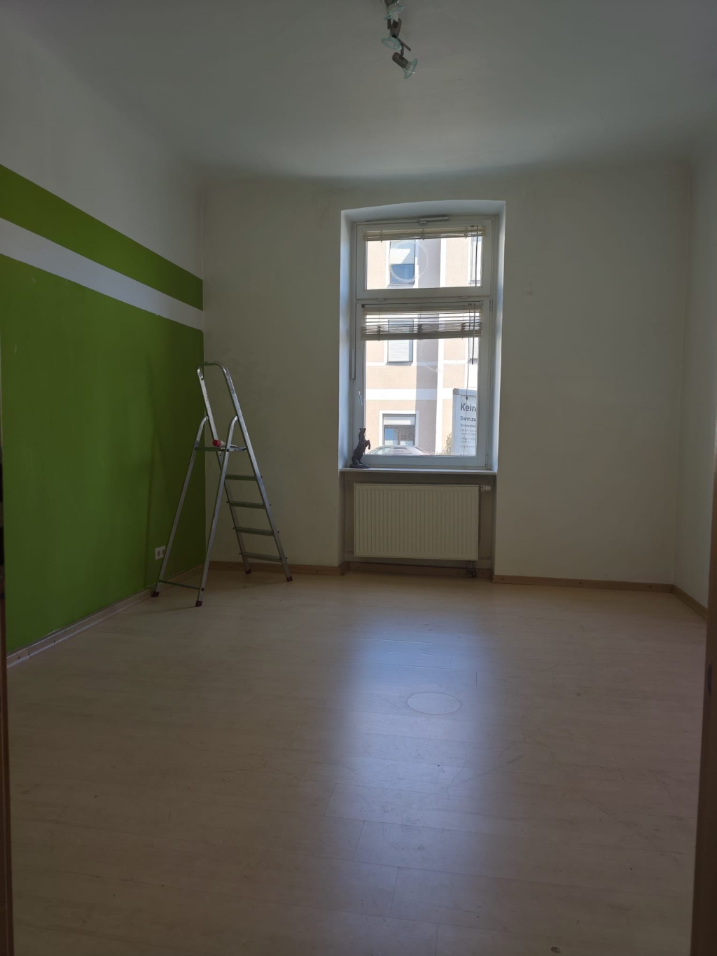 Suche Mitbewohner/in für 2er-WG in zentraler Lage in Würzburg