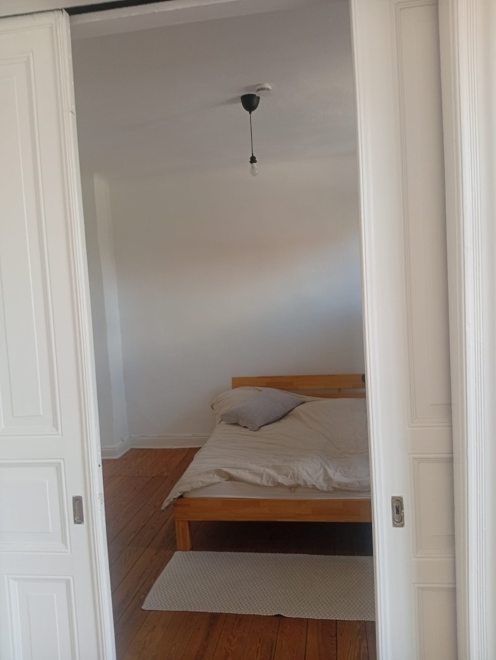 Schöne Altbauwohnung in toller Lage – Hasseldieksdammer Weg 40, 24116 Kiel Hasseldieksdamm – Vorschaubild 2