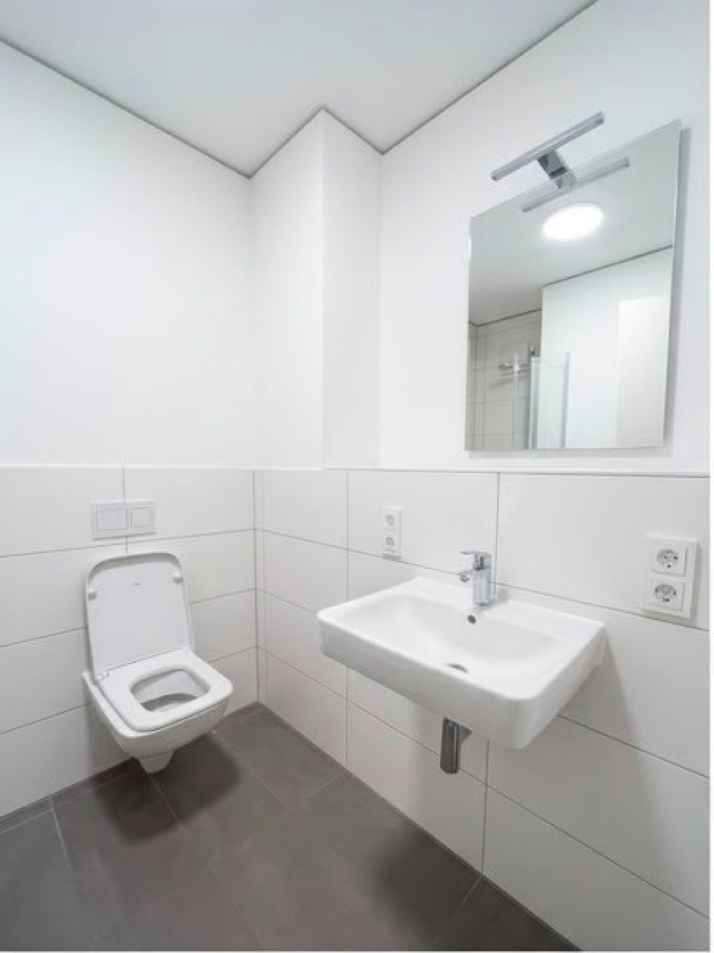 Schöne 1-Zimmer-Wohnung vollmöbliert mit Balkon in Stuttgart-Nord – nahe Milaneo – ab 01.10.2026 – Rosensteinstraße 33, 70191 Stuttgart Nord – Vorschaubild 6