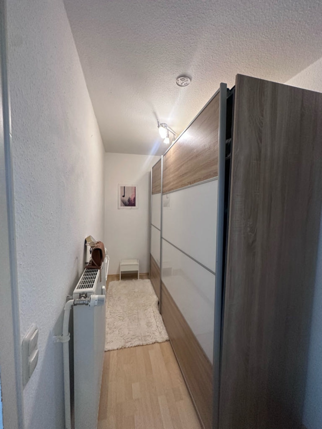 WG-Zimmer Marktplatz Herrnstraße 28 - separater Schrank Bereich