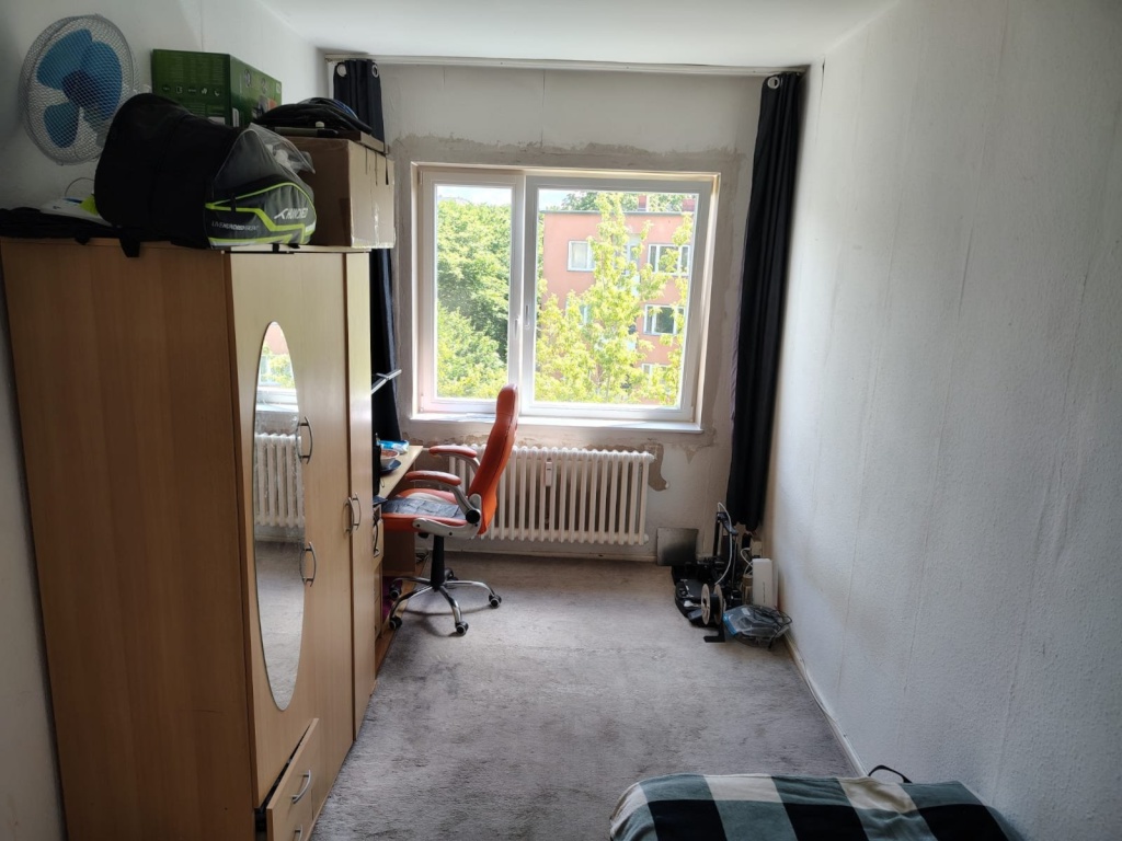 PRIVATE Room Available for (SUBLET) From Aug 16 to Sep 30 – Heilmannring 73C, 13627 Berlin Charlottenburg-Wilmersdorf – Vorschaubild 4