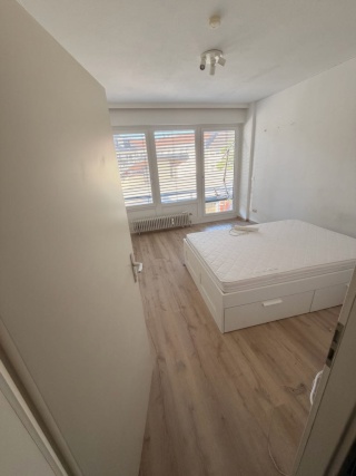 Anzeigenbild: Zwei große Wg Zimmer in der Innenstadt