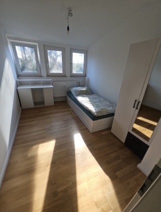 Imagen del anuncio: Helles möbliertes WG-Zimmer & Garten – Nähe Düsseldorf