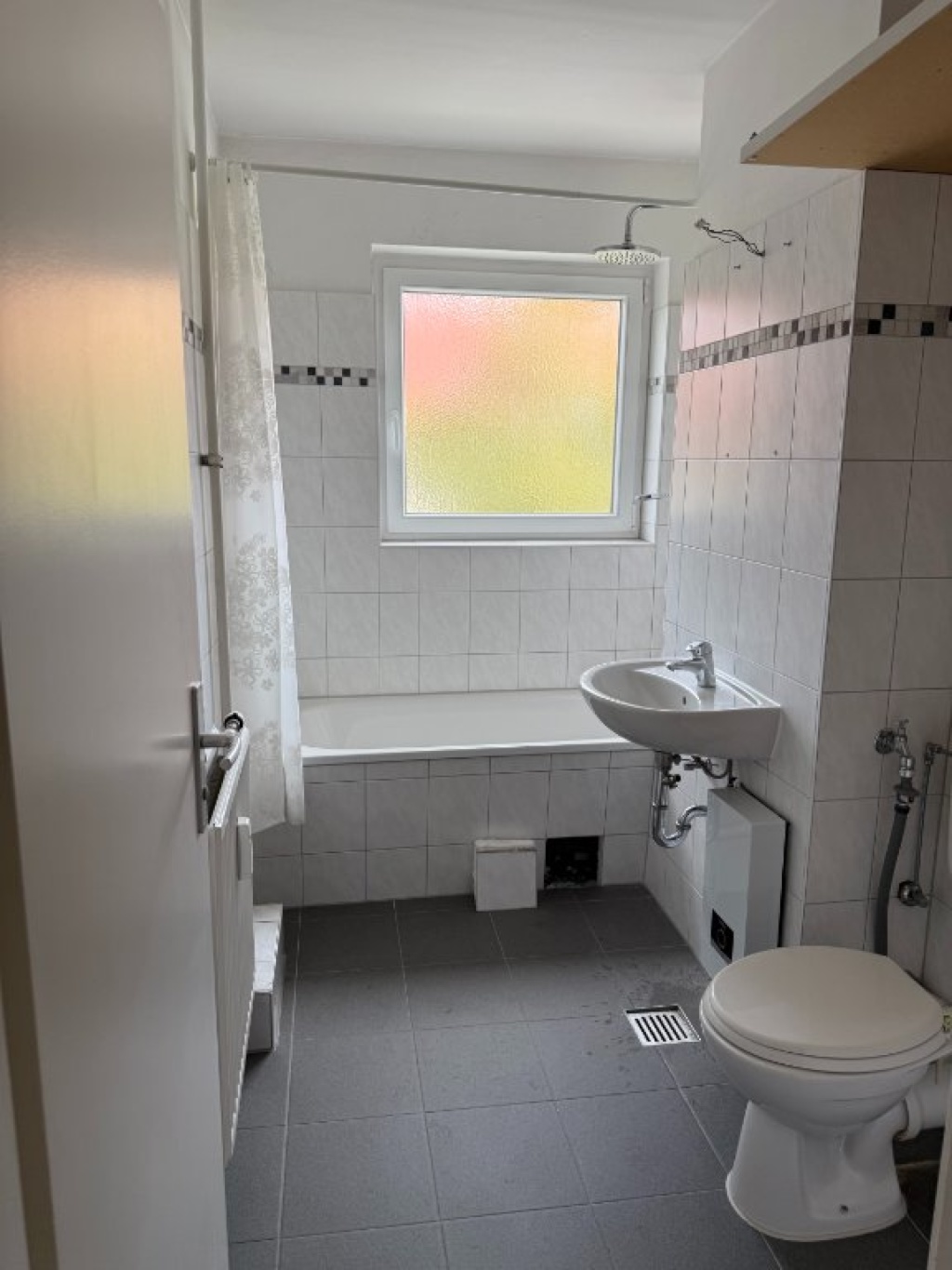 Flatshare Alt-Mariendorf Gersdorfstraße 56 - Bad Gesamt
