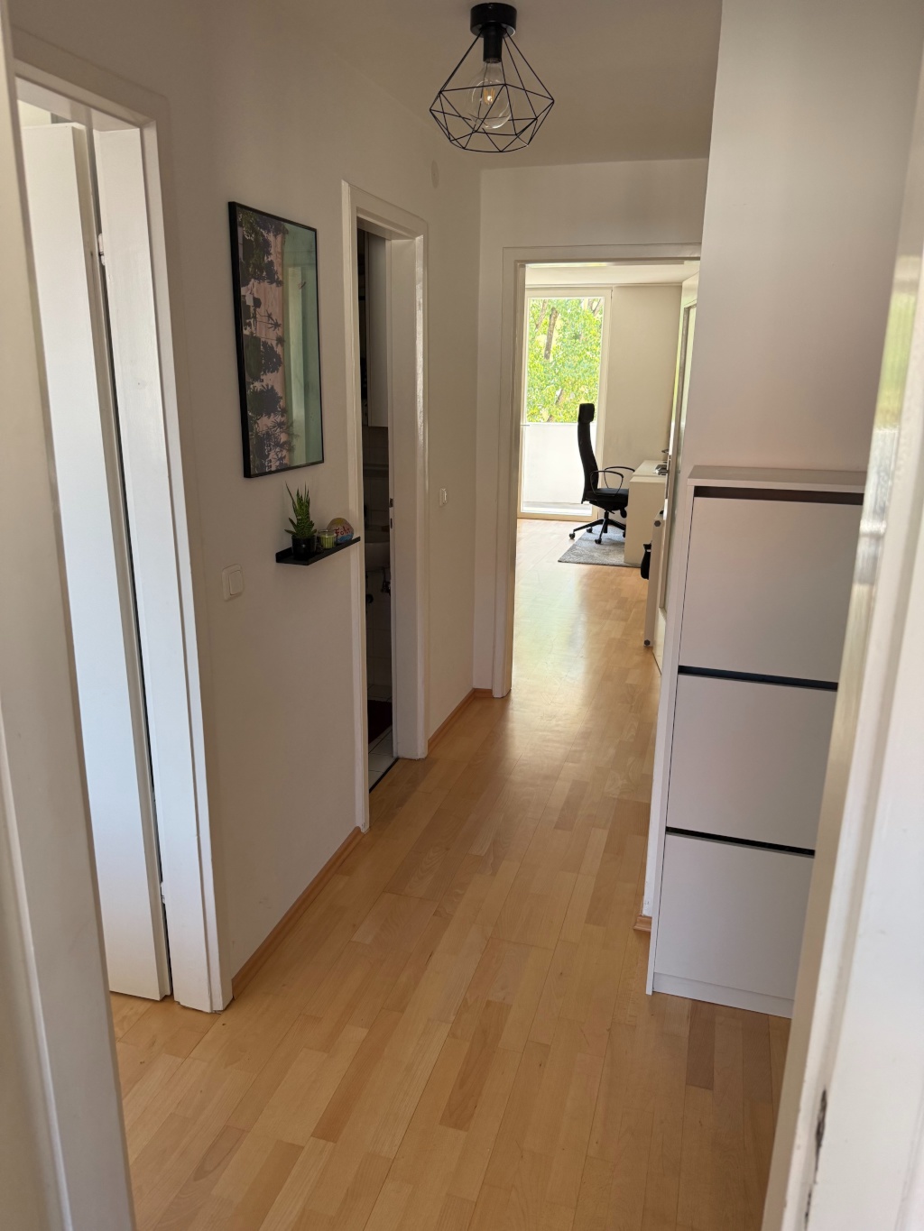 Große, helle Wohnung in Schwabing in zentraler Lage, mobliert, befristet – Belgradstraße 15A, 80796 München Schwabing-West – Vorschaubild 12