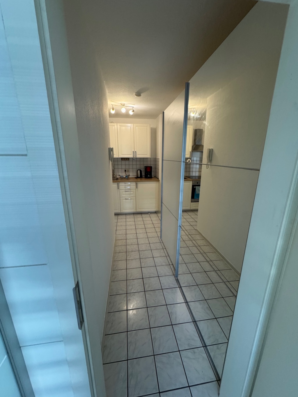 Möbliertes 1 Raum Studio mit Balkon in Dresden Plauen – Würzburger Straße 36, 1187 Dresden Plauen – Vorschaubild 10