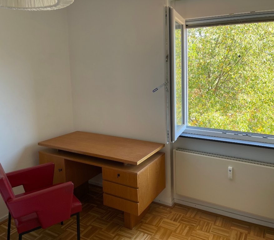 Flat Gießen Clevelandstr. - Zimmer 2 (Ostseite)