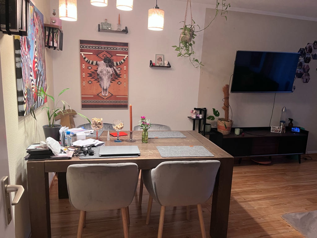 Flat Alsterdorf A - picture 1