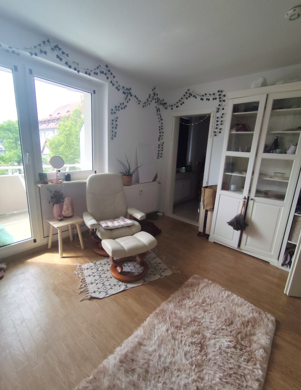 Untermiete + Dogsitting 25.09. - 25.10.26 Südvorstadt – Kurt-Eisner Straße 1E, 4275 Leipzig Leipzig Südvorstadt – Vorschaubild 2