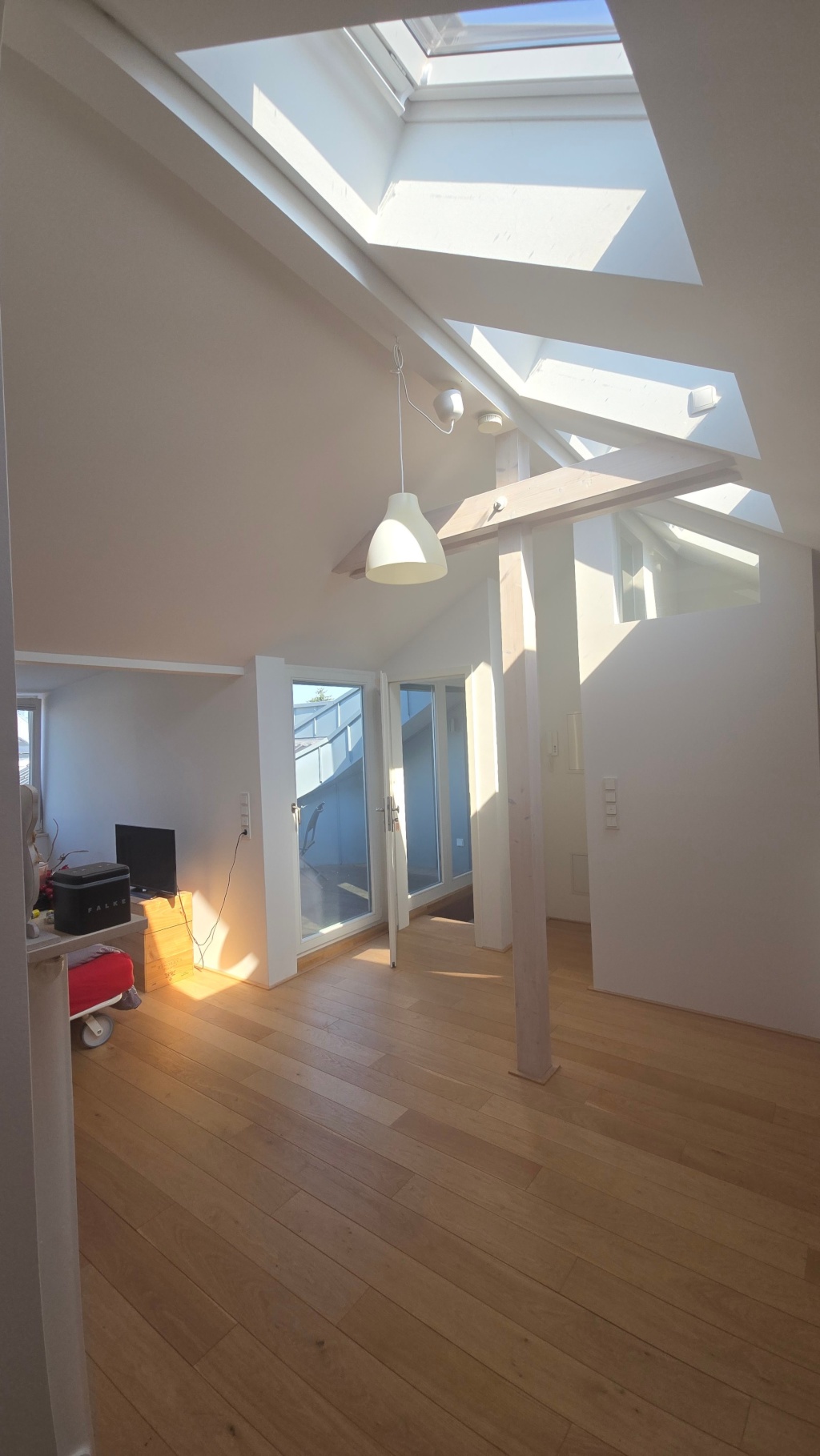 Schönes Dachgeschoss, beste Lage Poppelsdorf, Balkon, möbliert – Sternenburgstraße 83, 53115 Bonn Poppelsdorf – Vorschaubild 5