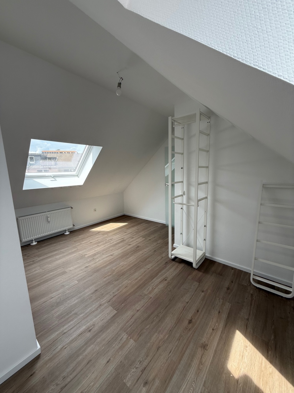 2 frisch sanierte 3-Zimmer Maisonette-City-Apartments – ideal für 2er-WG | ab 1.180 € all inclusive – Stühmeyerstraße 4, 44787 Bochum Innenstadt – Vorschaubild 11