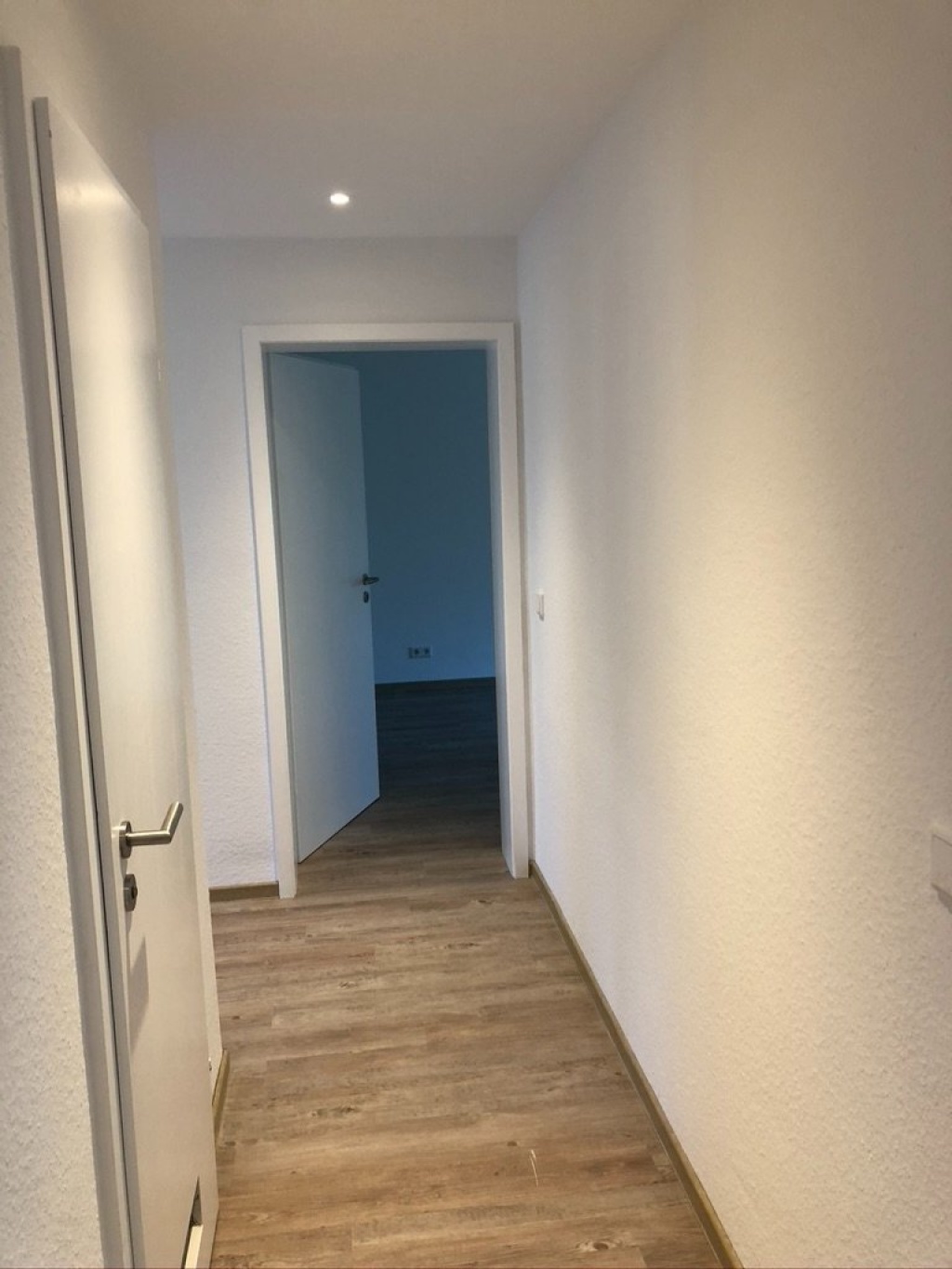 2-er WG in heller, geraeumiger 3 Zi Wohnung in Stgt Birkach/ Naehe Uni Hohenheim – Aextlestr 999, 70599 Stuttgart Birkach – Vorschaubild 6
