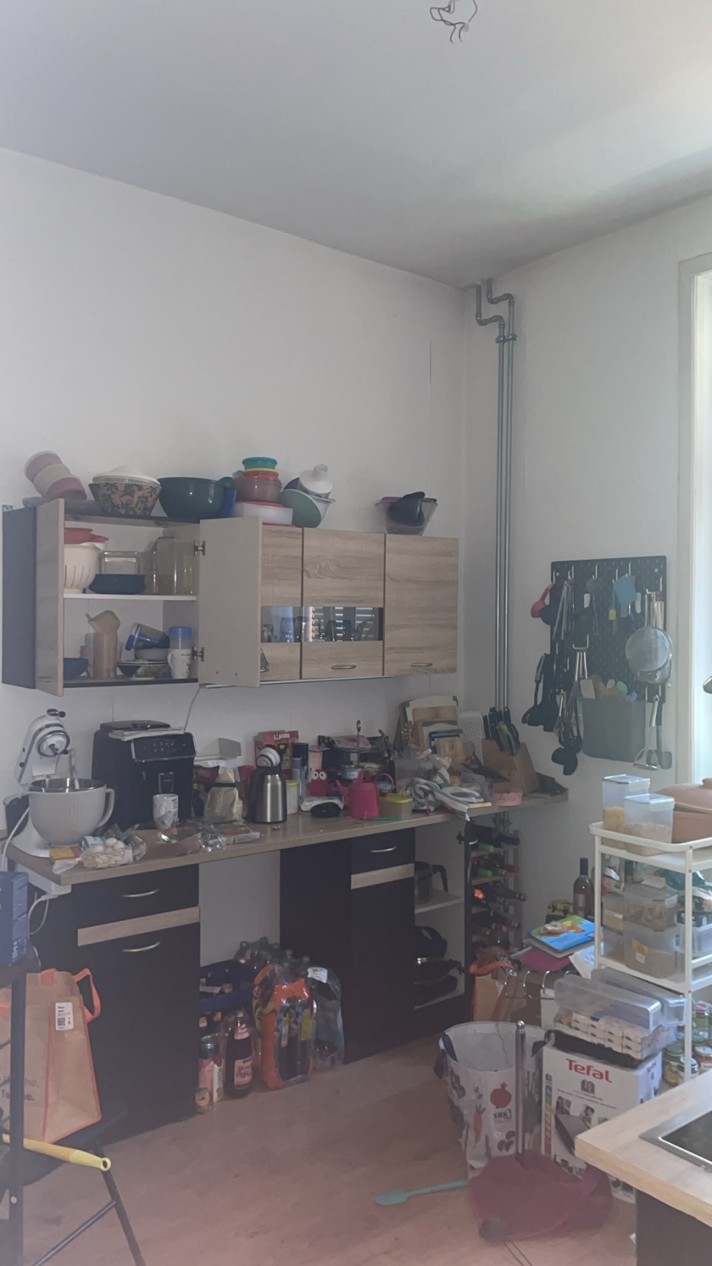 Flat Frankfurt Wilhemlshöherstraße - Küche mit Küchenzeile ca. 16m²