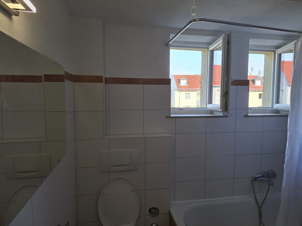All-inclusive 2 rooms Apartment 2min from Audi – Richard-Wagner-Straße 24, 85057 Ingolstadt Nord-West – Vorschaubild 9