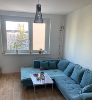 Untermiete 2 Zimmer Wohnung F-hain — photo 1