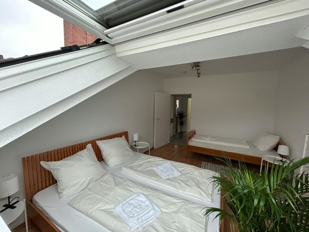 Flat Westend-Nord Feldbergstraße - picture 4