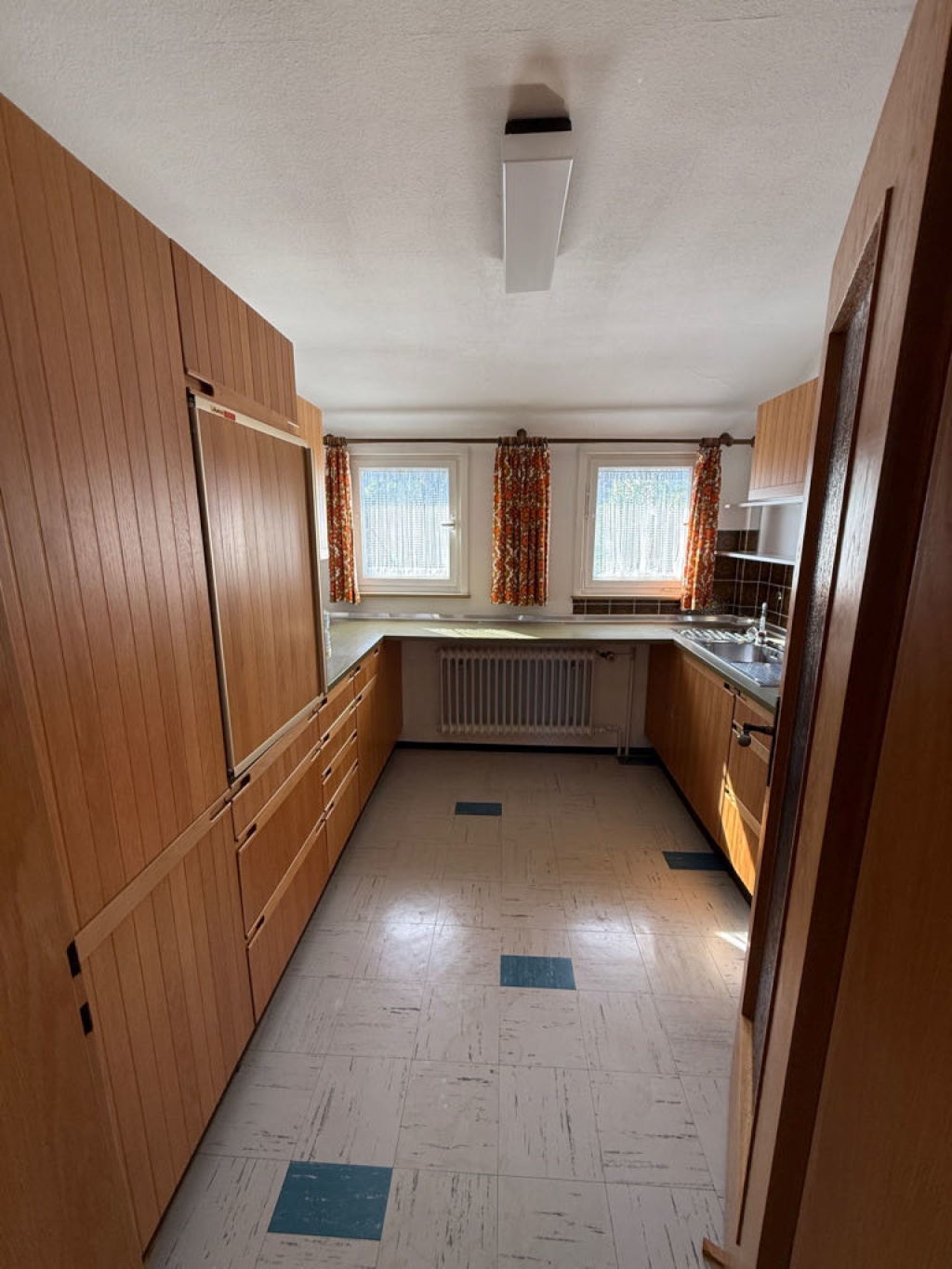 WG-Zimmer Kusterdingen Kelterweg 3 - Küche im OG