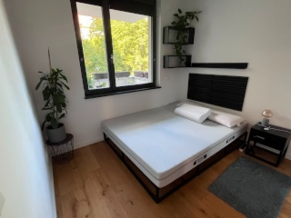 Fully furnished 2-room apartment opposite S Prenzlauer Allee – September sublet — photo 1