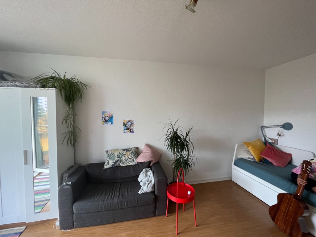 Sonnige, voll möblierte 1-Zimmer-Wohnung in Lichtenberg | ca. 33 m2 | ab 01.09. – Otto-Schmirgal-Straße 6, 10319 Berlin Lichtenberg – Vorschaubild 5