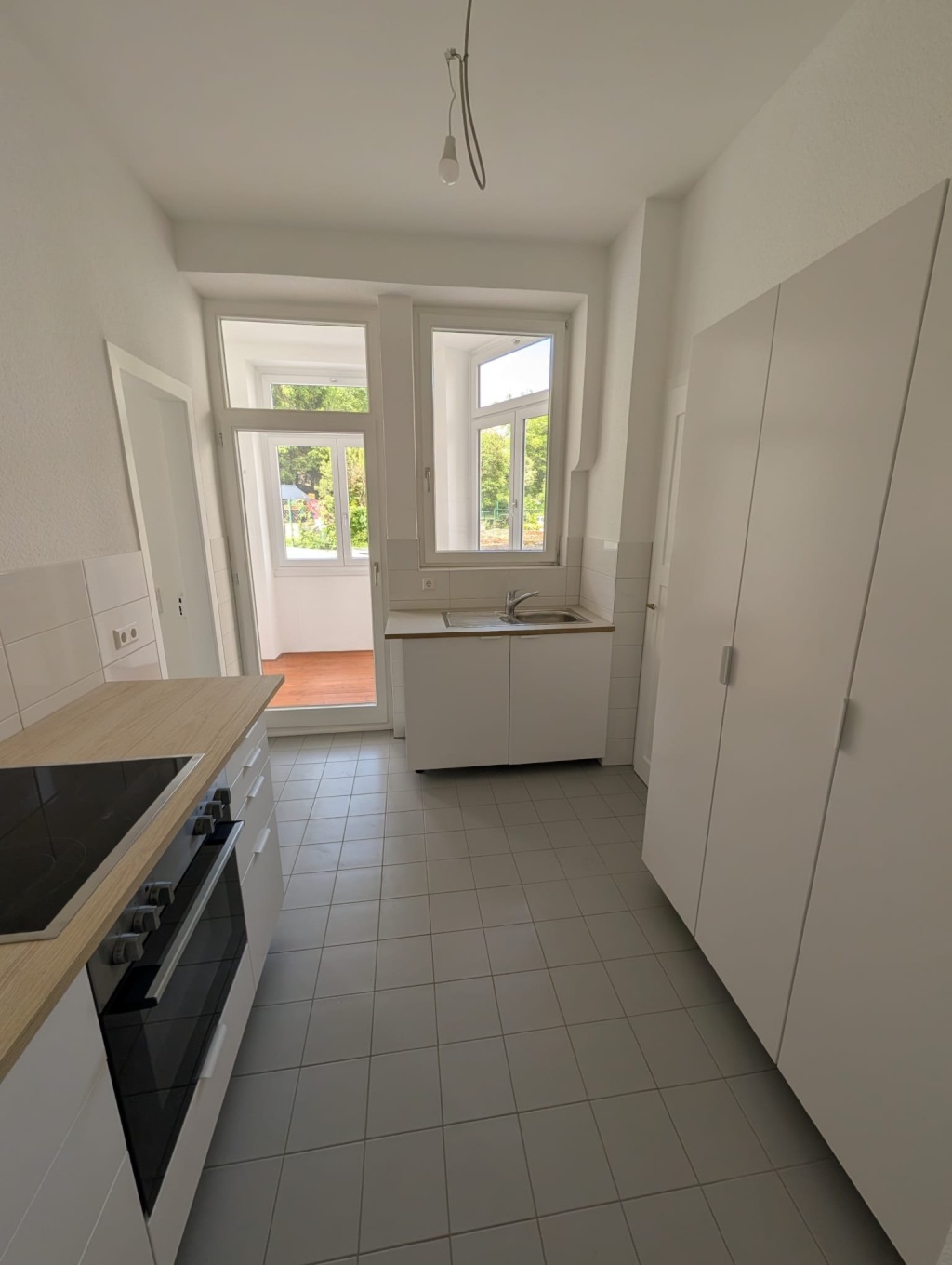 Neu renovierte 3-Zimmer-Altbauwohnung in Stuttgart Nord-West – Nähe Herdweg, 70192 Stuttgart Nord – Vorschaubild 2