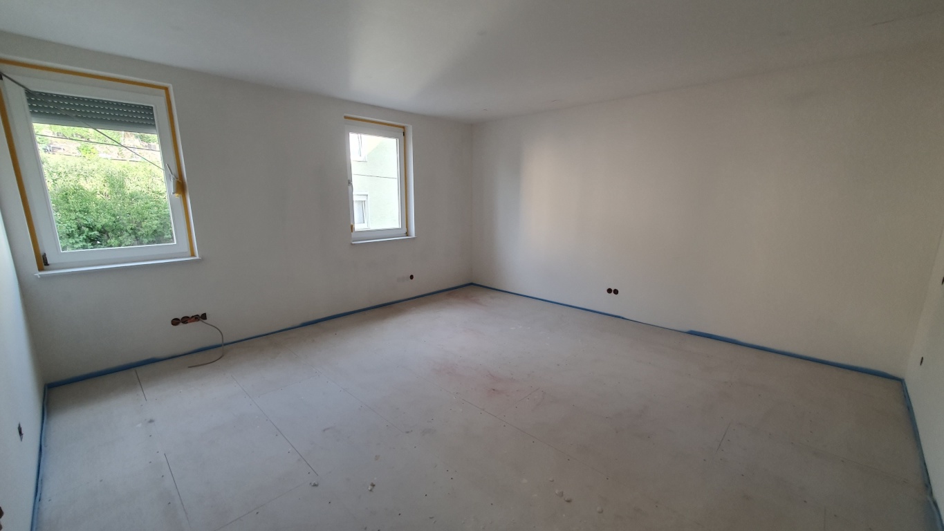 WG-Zimmer Untertürkheim Beutelsbacher Straße - Tapete drauf 1