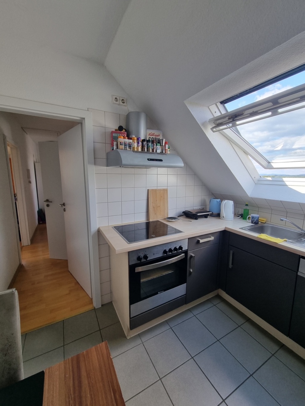 Helle, moderne 3 Zimmer DG Whg. in unmittelbarer Uni Nähe – Warburger Straße 7, 33100 Paderborn Paderborn – Vorschaubild 3