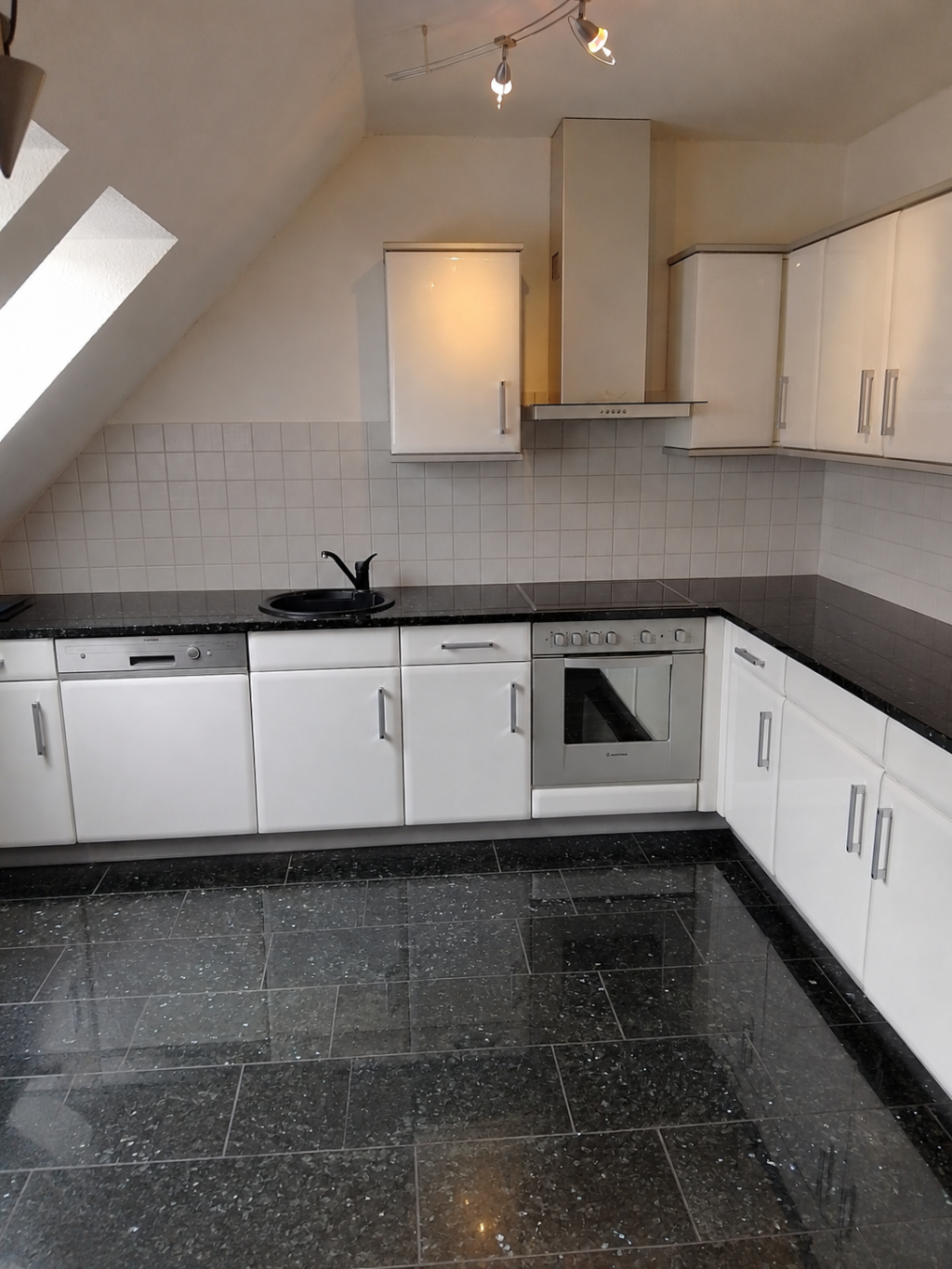 Campus in 5 Minuten - beliebtester Stadtteil - 5,5 Zimmer Wohnung