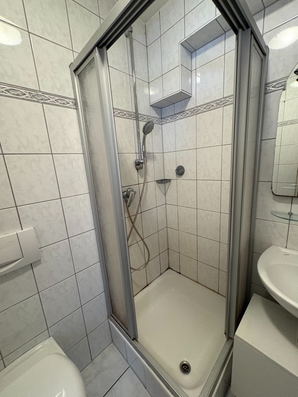 Helles Studio-Apartment nahe Bushof & Zentrum Aachen – nur für Berufstätige – Mariahilfstraße 16, 52062 Aachen Aachen – Vorschaubild 11