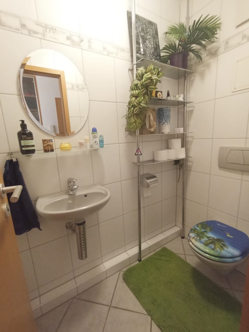 Großzügige, möblierte 2-Zimmer-Wohnung mit Garten, Jacuzzi & Terrasse in Stuttgart-Riedenberg – befristet für 3 Monate – Wiesenäckerstraße, 70619 Stuttgart Riedenberg – Vorschaubild 11