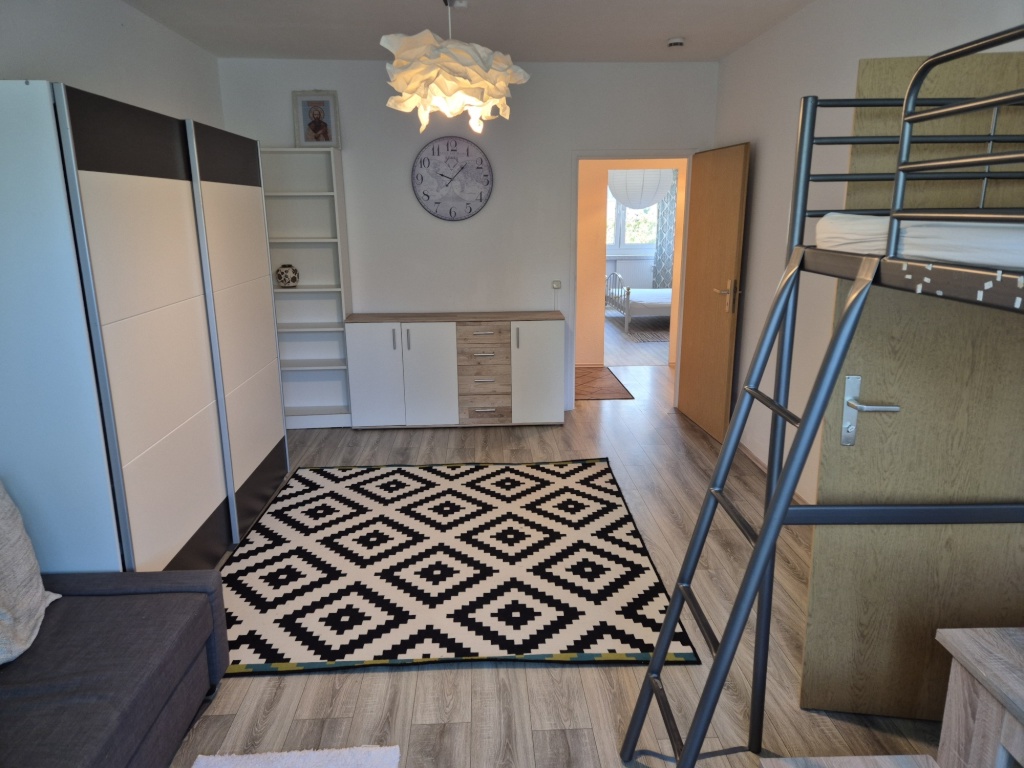 Flatshare Marzahn-Hellersdorf Rabensteiner Straße 36 - picture 2