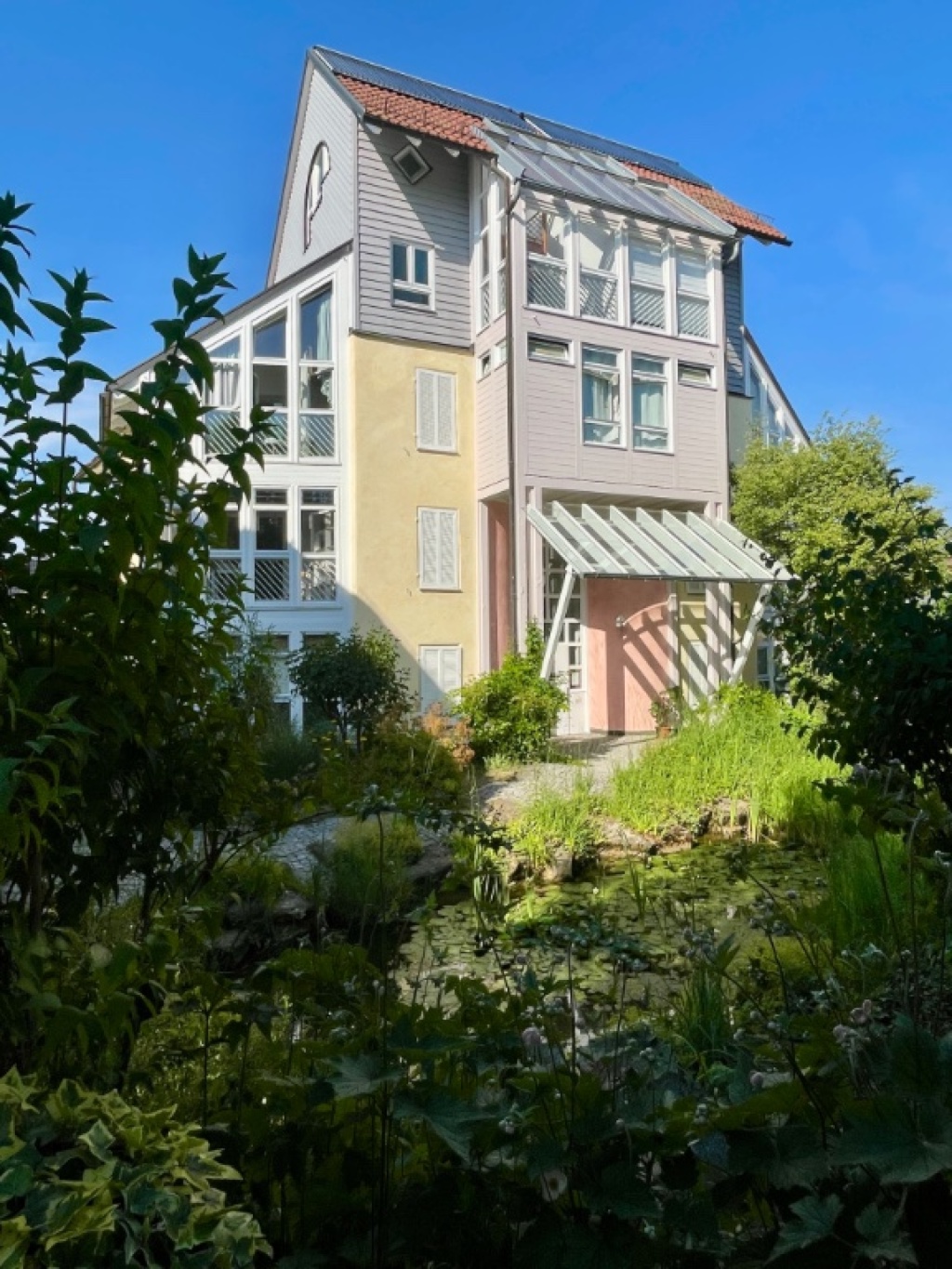 Gepflegte 2-Zimmer-Wohnung in Stuttgart am Stadtpark