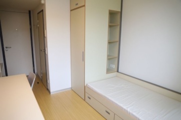 Anzeigenbild: Möbliertes Zimmer im Studentenwohnheim