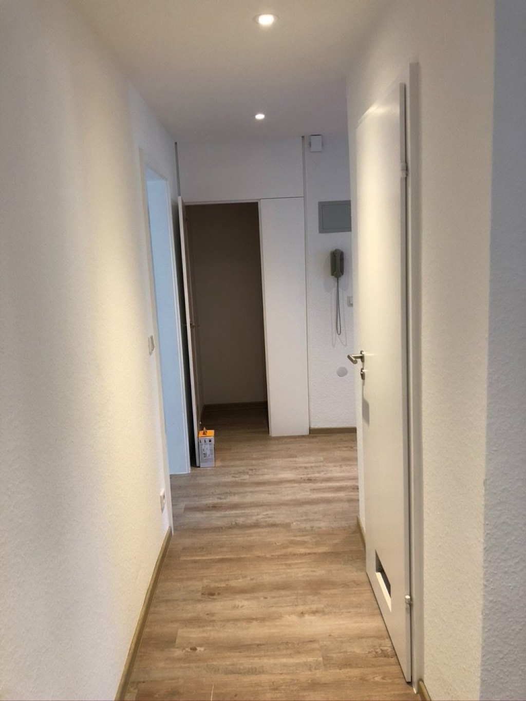 2-er WG in heller, geraeumiger 3 Zi Wohnung in Stgt Birkach/ Naehe Uni Hohenheim – Aextlestr 999, 70599 Stuttgart Birkach – Vorschaubild 5