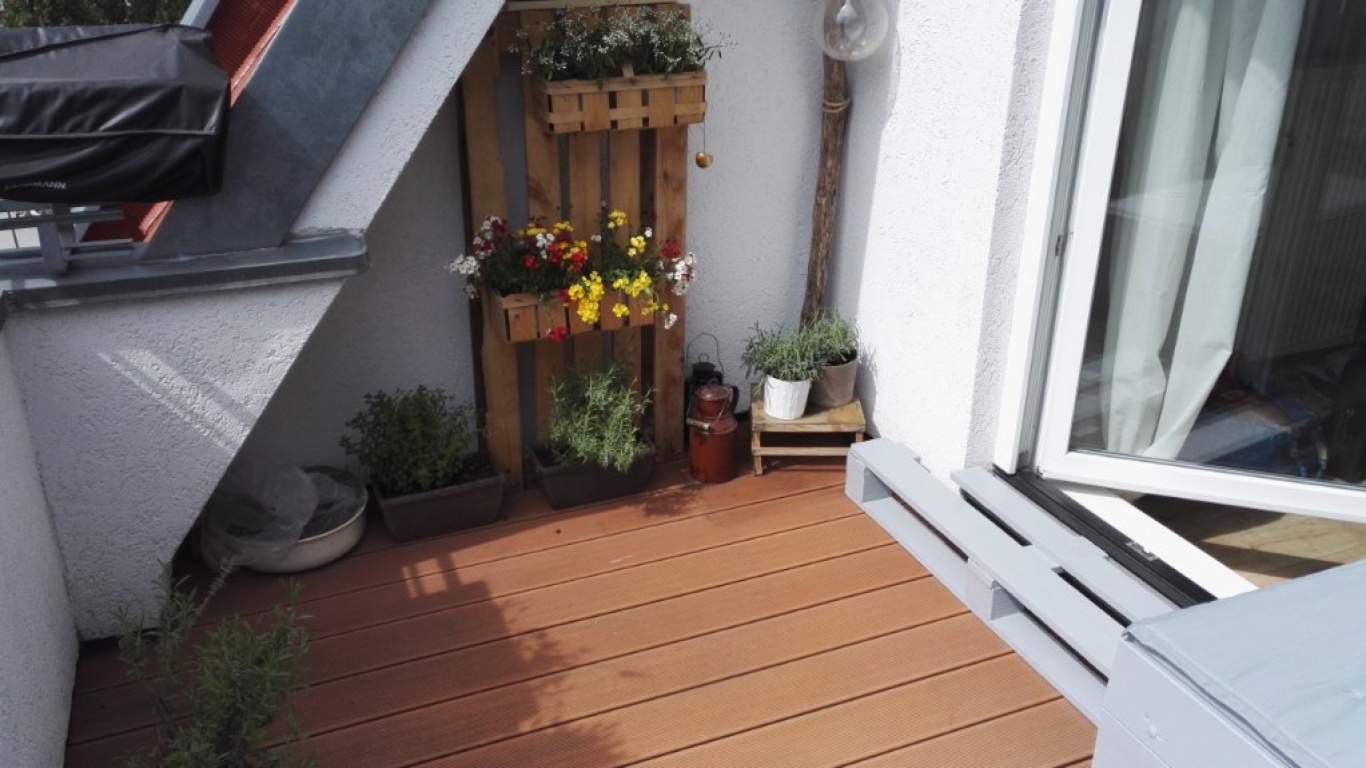 3-Zimmer-Dachgeschosswohnung mit Südbalkon - vollmöbliert – Müllerstr. 151, 13357 Berlin Berlin – Vorschaubild 11