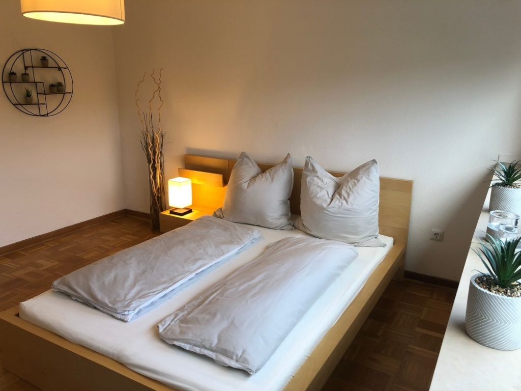 Sanierte Wohnung: zentrale freundliche Wohnung mit Einbauküche in der Stadtmitte von Essen – Gerlingstraße 41, 45127 Essen Innenstadt – Vorschaubild 7