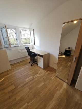 Imagen del anuncio: Möbliertes WG-Zimmer im Haus mit Garten – ruhig & grün, ca. 30 Min. nach Düsseldorf