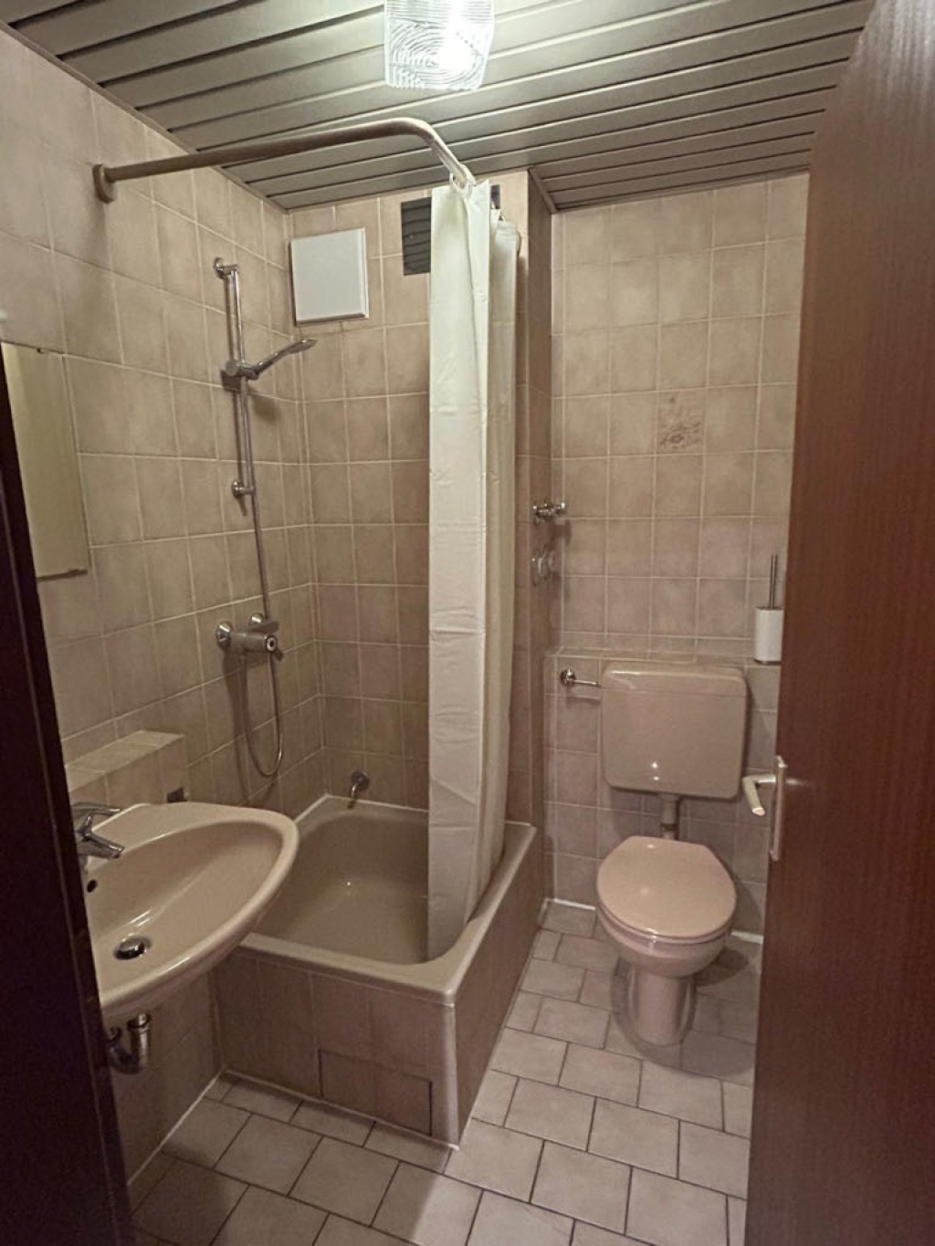 1-Zimmer-Wohnung Kumpfmühl Gutenbergstraße 9 - Bild 4