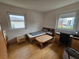 Imagen del anuncio: A-6841 Mäder: Schönes WG Zimmer in EFH für EINZELPERSON in EFH:  Videolink https://youtu.be/4-zOEmEYkco