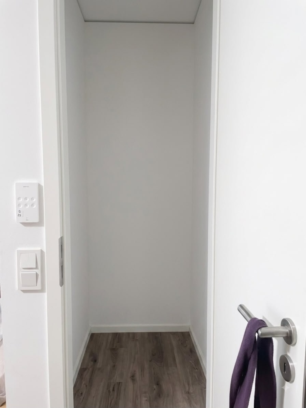 Schöne 1-Zimmer-Wohnung vollmöbliert mit Balkon in Stuttgart-Nord – nahe Milaneo – ab 01.10.2026 – Rosensteinstraße 33, 70191 Stuttgart Nord – Vorschaubild 5