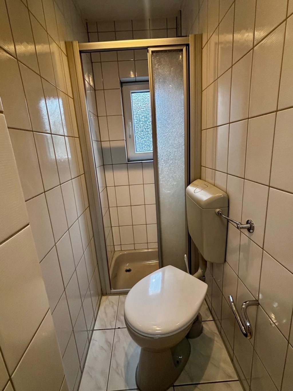 Helle 1-Zimmerwohnung unbefristet zu vermieten – Böckinger Straße 24, 70437 Stuttgart Rot – Vorschaubild 9
