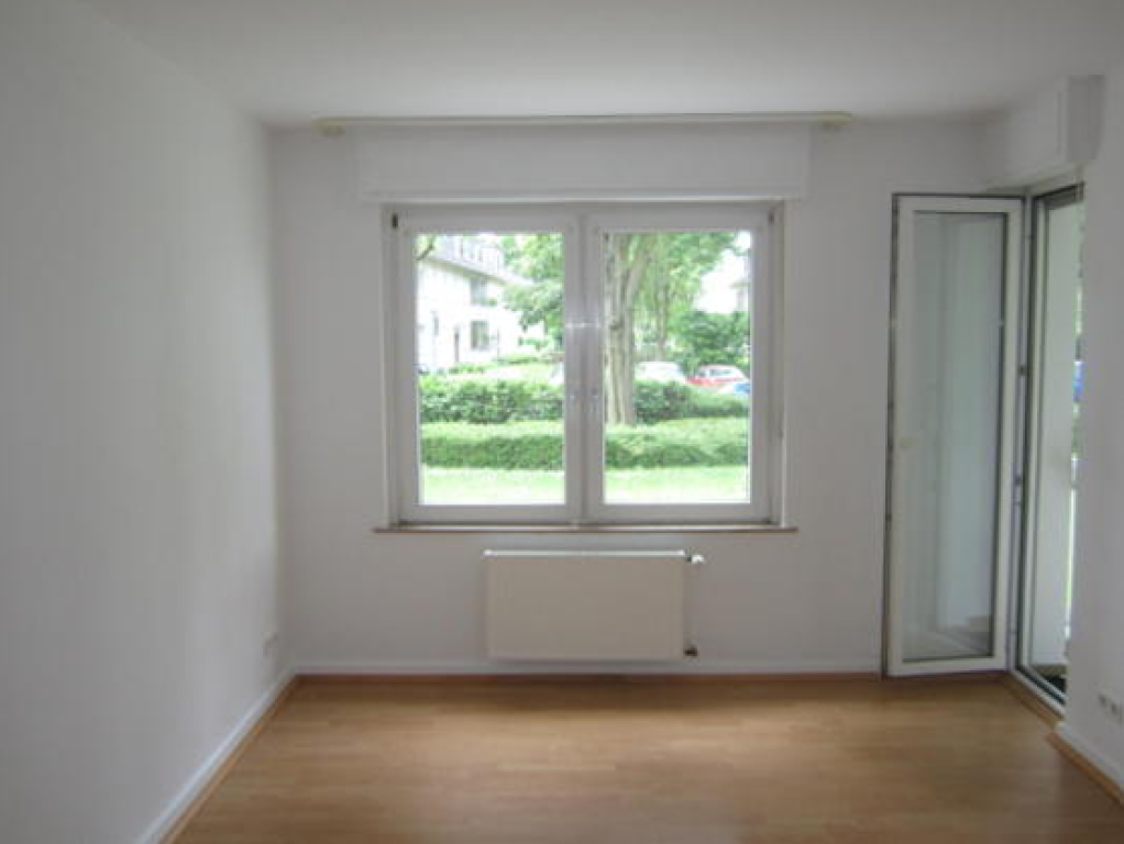 Kurzaufenthalt in möbilierter WG-/Wohnung in Bonn September/Oktober mit möglicher Verlängerung // Short term apartment opportunity for single rooms or couples/existing WGs – Paul-Clemen-Straße, 53113 Bonn Gronau – Vorschaubild 3