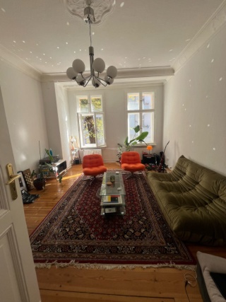 2 Zimmer direkt an der S+U Neukölln bis Januar — photo 1