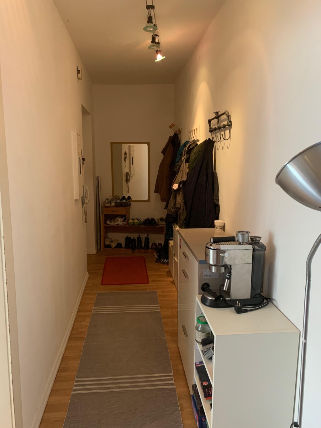 WG-Zimmer Braunsfeld Aachener Straße/ Gürtel - Flur
