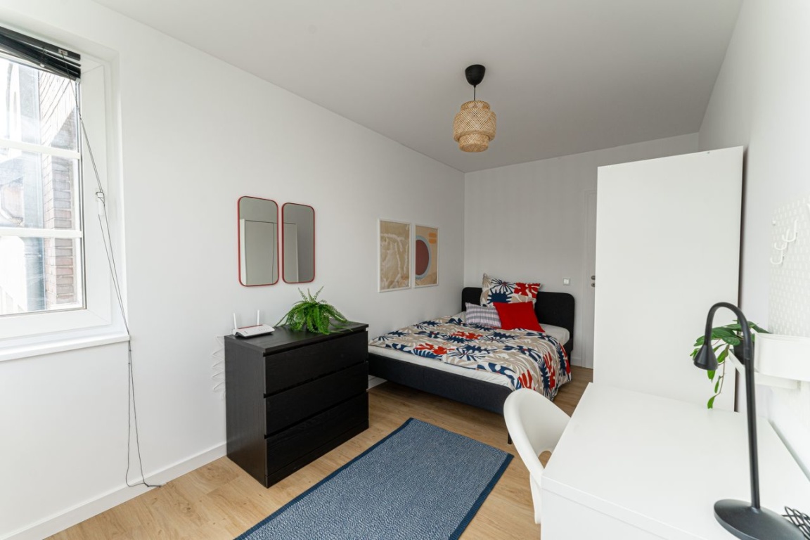 Gemütliches Zimmer in WG – komplett ausgestattet mit guter Anbindung – Müllerstraße, 13353 Berlin – Vorschaubild 2