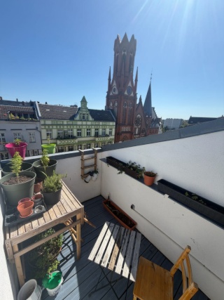 Rooftop Studio with Balcony Close to Canal (Wrangelkiez, one month) — photo 1